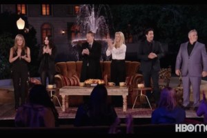 Η τραγική ζωή του "Τσάντλερ" απο τα Φιλαράκια: Τα χάπια, ο εθισμος και οι αποτυχίες που έφεραν κοντά στην καταστροφή τον Μάθιου Πέρι