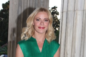 Ζέτα Μακρυπούλια: "Κράξιμο" στο Twitter - "Έκανε την καλύτερη διαφήμιση στη Sky Express"