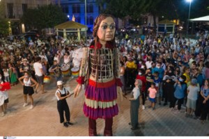 "Όχι" στην κούκλα "προσφυγοπούλα Αμάλ" λένε τα Μετέωρα - "Είμαστε θρησκευτικός προορισμός", δηλώνει ο δήμαρχος