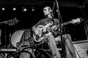 Πέθανε ο σπουδαίος ρεμπέτης Αγάθωνας