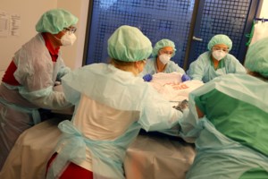 Ιταλία: Σε καραντίνα 180 μετανάστες που διασώθηκαν ανοιχτά του Παλέρμο