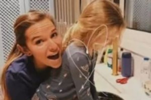 Ο "κλέφτης" των Χριστουγέννων: Αρπαξε δέντρο και στολίδια από αυλή σπιτιού στη Θεσσαλονίκη [βίντεο]