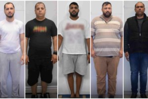 Μεγάλη αστυνομική επιχείρηση στη Δυτική Αττική - 13 συλλήψεις για ναρκωτικά, όπλα, κλοπιμαία και "μαϊμού" προϊόντα