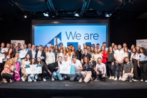 Τζον Κατσιματίδης: Ο Έλληνας μεγιστάνας που θέλει να αγοράσει το CNN - Δισεκατομμυριούχος με αλυσίδα σούπερ μάρκετ