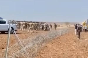 Νέα πρόκληση Μπαχτσελί: Ντύθηκε... Κεμάλ με μαύρες στρατιωτικές μπότες και αποκάλεσε την Κύπρο "τουρκική" [βίντεο]