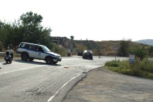 Κινηματογραφική καταδίωξη πολυτελούς αυτοκινήτου στη Θεσσαλονίκη