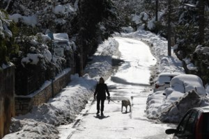 Κακοκαιρία: Υποχρεωτικές στην Αττική από τη Δευτέρα οι αλυσίδες στα αυτοκίνητα- Τι επιβάλλεται να κάνουν οι οδηγοί