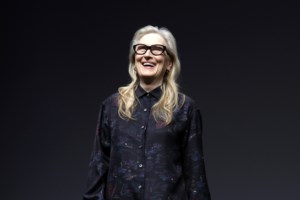 Ο πόλεμος των Ιστγουντ: Η άγρια επίθεση της 36χρονης κόρης ενός ζωντανού θρύλου στην μικρότερη ετεροθαλή αδελφή της - εικόνα 4