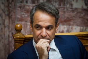 Στις εκδηλώσεις για τη Μαριέττα Γιαννάκου και τον Κώστα Σημίτη ο Κυριάκος Μητσοτάκης