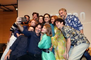 Στο Netflix το "Σμύρνη μου αγαπημένη" μετά το Maestro; Τι απαντά η Μιμή Ντενίση [βίντεο]