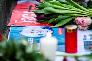 Συνεχίζεται το θρίλερ με τη σορό του Αλεξέι Ναβάλνι - Συνελήφθη ακόμη και ο ιερέας που θα έκανε την κηδεία - εικόνα 2