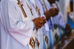 Καθολική Εκκλησία Ελλάδας:  Στο στόχαστρο των αρχών δύο μονοπρόσωπες εταιρείες - Πώς ξέπλυναν 3 εκατ. ευρώ