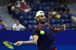 Εσπασε δύο ρακέτες ο Κύργιος - Σε έξαλλη κατάσταση μετά την ήττα του [βίντεο]