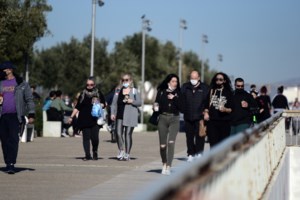 Lockdown: Τι αλλάζει από σήμερα - Γιατί οι λοιμωξιολόγοι είπαν όχι στη μετακίνηση από δήμο σε δήμο - εικόνα 3