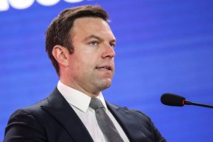 Κασσελάκης: Σφοδρή επίθεση στην αντιπολίτευση  - "Δεν συμφωνώ με τον συμψηφισμό Τεμπών και δημοσκοπήσεων"