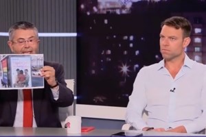 "Πυρά" ΣΥΡΙΖΑ μετά το υπουργικό: Ο Μητσοτάκης ετοιμάζει την είσοδο ιδιωτών και στο ΕΚΑΒ