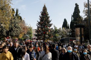 "Βρισκόμαστε σε έκρηξη ιώσεων με πρώτο τον κορονοϊό": Ποιοι πρέπει να είναι ιδιαίτερα προσεκτικοί σύμφωνα με τον Τζανάκη