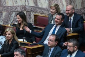 Θάνος Πλεύρης για επιστροφή Τσίπρα και ΕΛΑΣ: "Ευτυχώς που δεν το είπε ‘ΕΑΜ, ΕΛΑΣ, ΜΕΛΙΓΑΛΑΣ’, γιατί ικανό τον είχα" - εικόνα 2