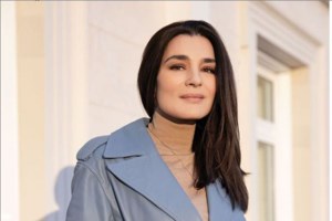 Μαρία Ναυπλιώτου: Μας δείχνει το υπέροχο κορμί της με το μπικίνι της στην παραλία [Εικόνα] - εικόνα 10