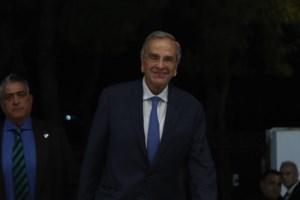 Τσουκαλάς για Τέμπη: Νέες βολές κατά του πρωθυπουργού για το εύφλεκτο υλικό - "Μπήκαν τα ηλεκτρονικά συστήματα ασφαλείας;" - εικόνα 2