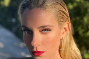 Άννα Πρέλεβιτς: Τρισευτυχισμένη στην πρώτη πρόβα νυφικού - Το βίντεο από το ατελιέ του σχεδιαστή