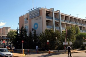 Διαφωνία Δερμιτζάκη με το λουκέτο στο λιανεμπόριο: Έχουμε μπερδέψει τον κόσμο - Προτεραιότητα να βγει έξω - εικόνα 2