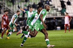 Super League: Νίκες για ΑΕΚ, ΠΑΟΚ - Μείωσαν τη διαφορά από Ολυμπιακό [Βίντεο] - εικόνα 2