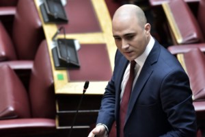 Εθνική Συμφωνία: Ο Μπογδάνος ανακοίνωσε το νέο κόμμα του - Ποιοι έδωσαν το παρών στην εκδήλωση [εικόνες]