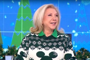 Ποιες είναι οι αργίες του νέου έτους και πόσα τριήμερα φέρνει το 2025 - Πότε ανοίγει το Τριώδιο και πότε "πέφτει" το Πάσχα