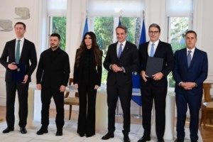 Κακλαμάνης σε Ζελένσκι: Αν η Δύση είχε αντιδράσει στην εισβολή του τουρκικού στρατού στην Κύπρο, ίσως η Ρωσία να μην είχε εισβάλει στην Ουκρανία