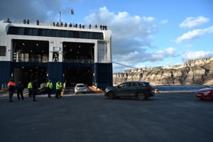 ΕΚΠΑ για Σαντορίνη: Πάνω από 17.500 σεισμοί - Μειώνεται και ο αριθμός και το μέγεθος των δονήσεων