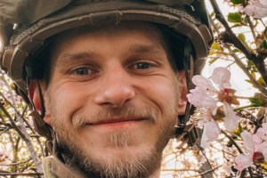 Γιούρι Σεβτσούκ: Ο θρύλος της ρωσικής ροκ που διώκεται επειδή κατήγγειλε τον Πούτιν για τον πόλεμο στην Ουκρανία - εικόνα 2