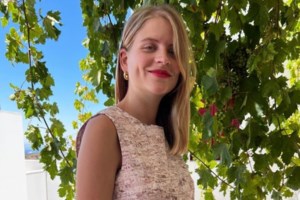 Δανάη Μιχαλάκη: Νέα φωτογραφία με φουσκωμένη κοιλίτσα από την πρωταγωνίστρια - εικόνα 2