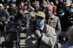 Εορταστικό ωράριο: Οι ώρες λειτουργίας των καταστημάτων της Αθήνας τις μέρες του Πάσχα