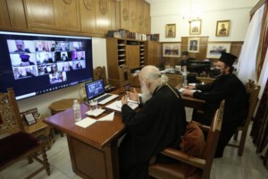 Στην αντεπίθεση η Εκκλησία: Προσφεύγει στο ΣτΕ για τα Θεοφάνεια - Σκληρή κόντρα με την κυβέρνηση