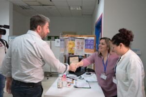 Ανδρουλάκης: Για τον πρωθυπουργό δείκτης ευημερίας είναι ότι οι Έλληνες έκαναν Πάσχα στο χωριό τους