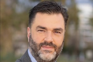 Τον Δημήτρη Κουτσούλη στηρίζει το ΠΑΣΟΚ-ΚΙΝΑΛ για Περιφερειάρχη Πελοποννήσου