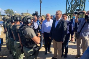 Θωρακίζεται ο Έβρος: Ηλιακά drones, ανιχνευτές κίνησης, κάμερες που "βλέπουν" Τουρκία και θωρακισμένα τζιπ - εικόνα 2