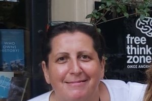 Ο Κωστής Χατζηδάκης επίσκεθηκε την Αρετή Γεωργιλή- Την γυναίκα που ξυλοκοπήθηκε από νταή οδηγό φορτηγού - εικόνα 2