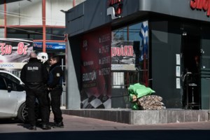 Πυροβολισμοί στα Γλυκά Νερά: Αναζητούν το ασημί διθέσιο - Εχουν πρώτη εικόνα για το δρομολόγιο των δραστών οι αρχές - εικόνα 2