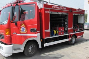 Απίστευτη έκπληξη στο Ογκολογικό Παίδων από Πυροσβέστες: Ντύθηκαν "ιπτάμενοι Αγιοβασίληδες" και μοίρασαν δώρα στα παιδιά - εικόνα 2