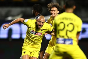 Super League: Παρέλαση τίτλου η ΑΕΚ, 3-0 τον ΠΑΟ - Έχασαν έδαφος Ολυμπιακός και ΠΑΟΚ - εικόνα 2