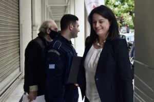 Ετσι θα είναι οι σχολικές αίθουσες από τη Δευτέρα: Αποστάσεις 1,5 μέτρου στα θρανία [εικόνες] - εικόνα 3