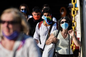 "Ερημη πόλη": Άδειασε η Αθήνα μετά την έξοδο των αδειούχων