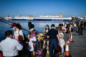 Μπλόκο του Λιμενικού σε πάνω από 4.500 επιβάτες χωρίς πιστοποιητικά την τελευταία εβδομάδα