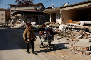 Σεισμός στην Τουρκία: Νεκροί ο αρχηγός της εθνικής Χάντμπολ και ο 5χρονος γιος του - Αναζητούνται η σύζυγος και η πεθερά του - εικόνα 2