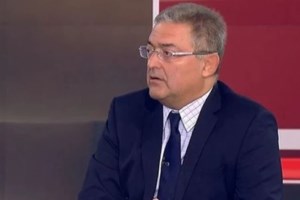 Χρήστος Ζαμπούνης: To savoir vivre της πανδημίας - Οι γροθιές, οι αγκώνες και τα φιλιά στον ...αέρα