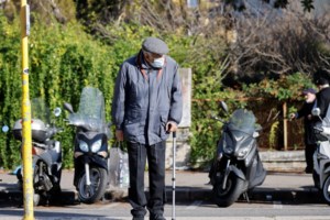 Αυτές είναι οι πιθανότητες επαναμόλυνσης από κορονοϊό - Ποιοι κινδυνεύουν περισσότερο