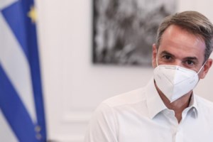 Φωτιά στην Βαρυμπόμπη: Ασφαλείς και οι τελευταίοι εγκλωβισμένοι - Διασώθηκαν όλοι οι αστυνομικοί και πυροσβέστες
