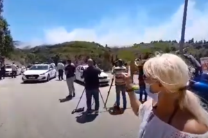 Τέσσερις πυρκαγιές σε Ελευσίνα και Ασπρόπυργο, μεγάλη αναζωπύρωση στον Βαρνάβα - Εκκενώθηκε οικισμός στα Νέα Στύρα - εικόνα 6